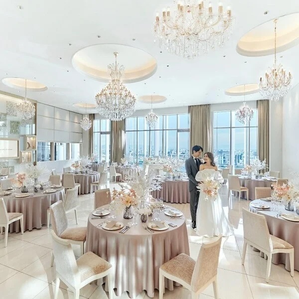 AVANCER LIAN OSAKA_披露宴会場