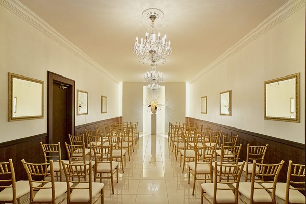 NELU 高麗橋_チャペル1