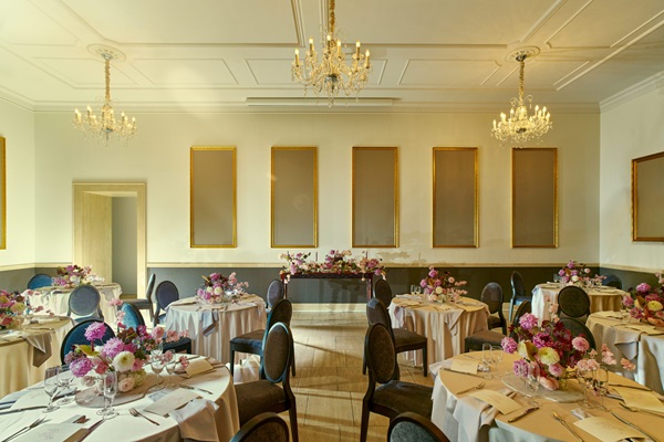 NELU 高麗橋_レストラン会場2